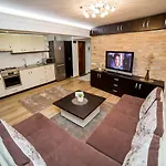 Apartament Ultra Piata Mihai Viteazul