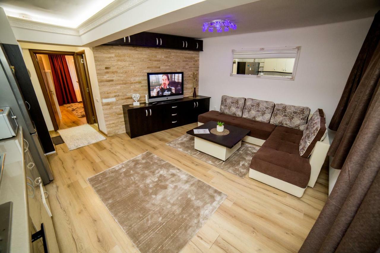 Apartament Ultra Piata Mihai Viteazul *